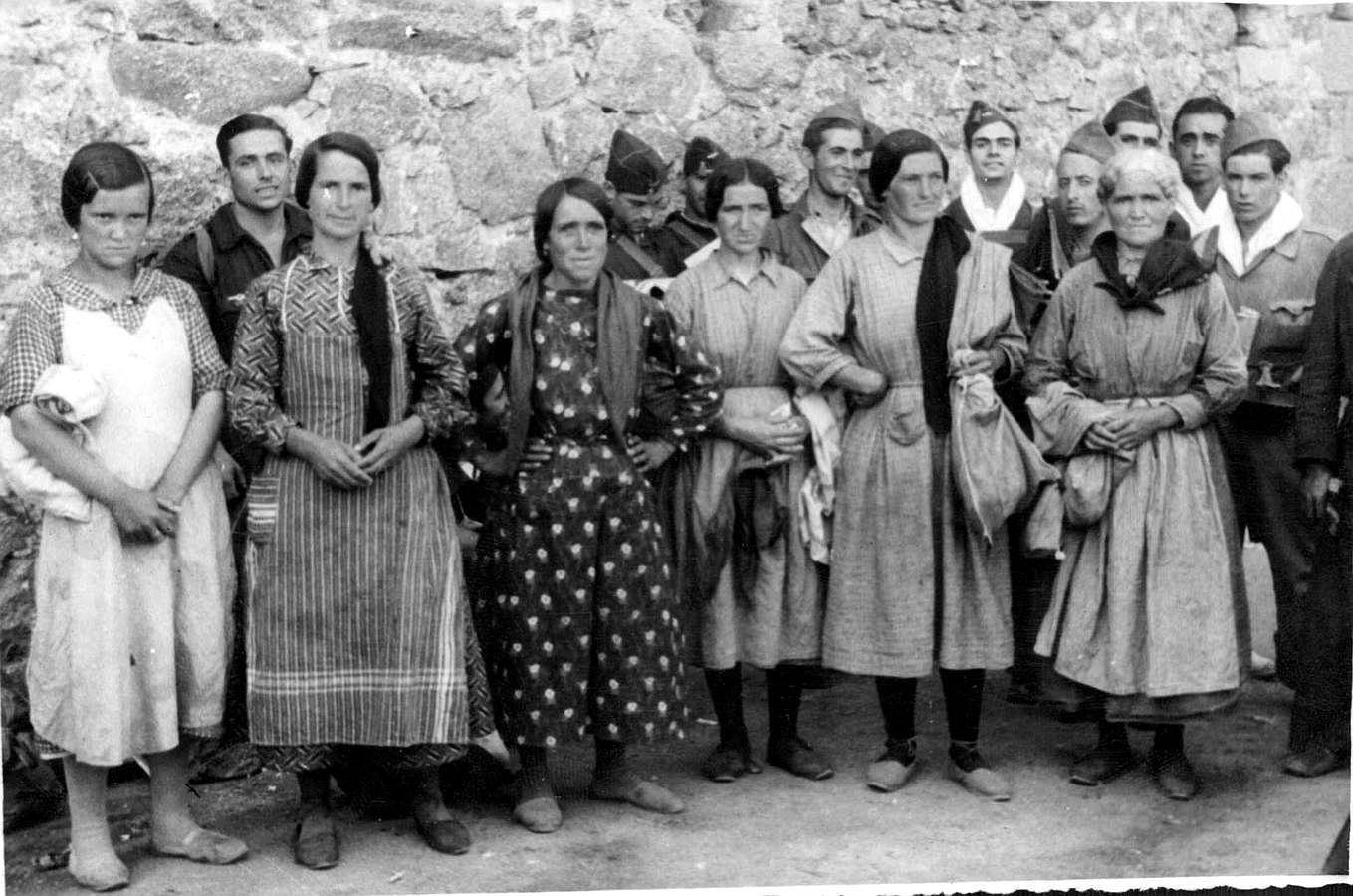 1936-mujeres-guerra-civil-0--1359x900.jpg