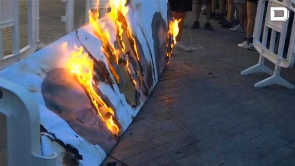 Prácticamente cada Diada se queman fotos de los políticos o del Rey en Cataluña