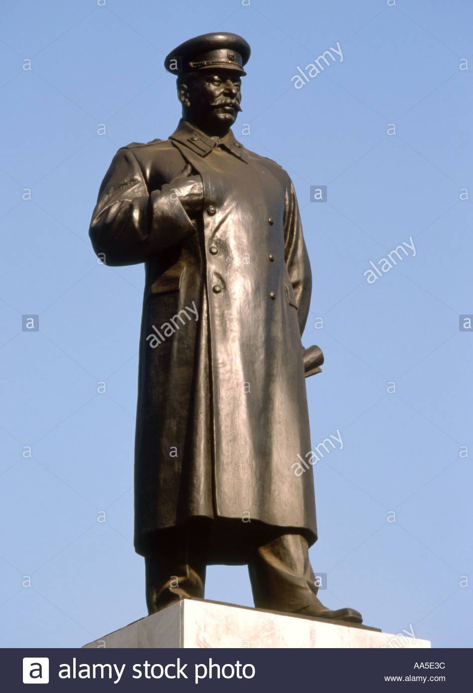 albania-stalin-estatua-aa5e3c.jpg