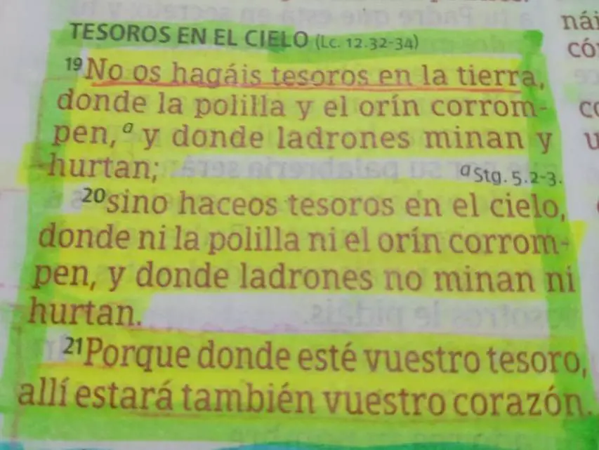 Mi Bilblia -  NO OS HAGAIS TESOROS EN LA TIERRA.jpg