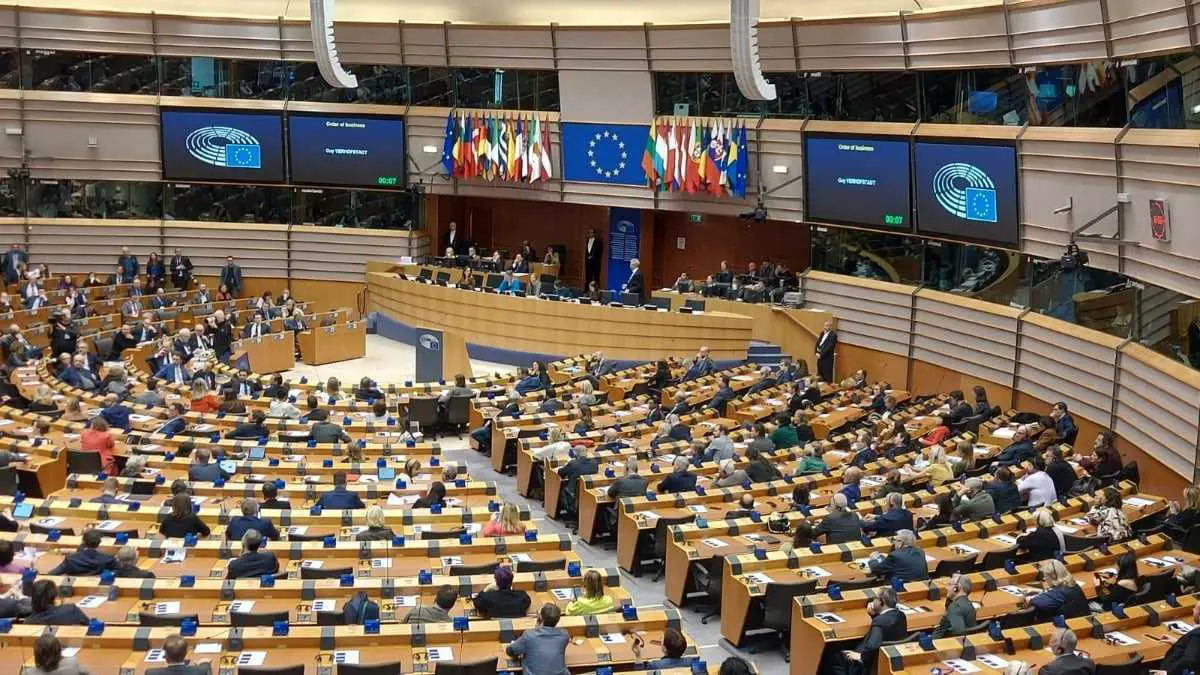parlamento-europeo-0.jpg