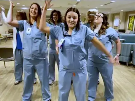 Screenshot 2024-04-06 at 11-59-57 dancing nurses - Buscar con Google.png