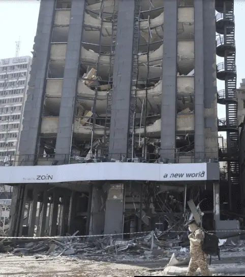 Screenshot_2020-08-06 Imágenes de la devastación en Beirut tras la explosión en el puerto.png