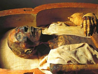 ramesses-ii-mummy-Ramses-fotor.jpg