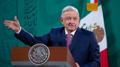 Presidente de México critica presunta interferencia extranjera en Cuba y  ofrece ayuda humanitaria