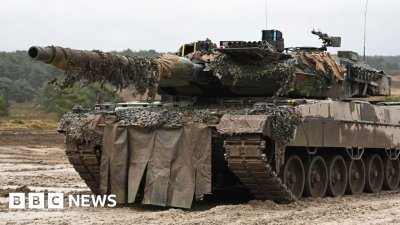 Ukraine war: Germany sends much-awaited Leopard tanks