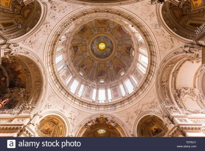 dome-and-decorated-ceiling-inside-the-historical-berliner-dom-berlin-cathedral-in-berlin-germa...jpg