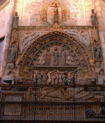 412px-Sepulcro_del_rey_Ordoño_II,_catedral_de_León.jpg