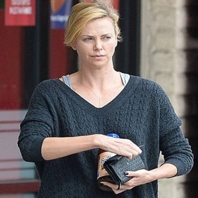 Pictures-of-Charlize-Theron-without-Makeup.jpg