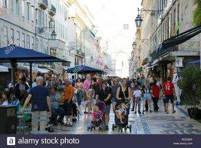 lisbon-portugal-june-25-2018-crowd-of-people-in-rua-augusta-street-during-summer-in-lisbon-por...jpg
