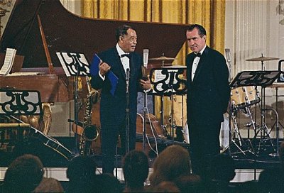 Richard_Nixon_and_Duke_Ellington_1969.jpg