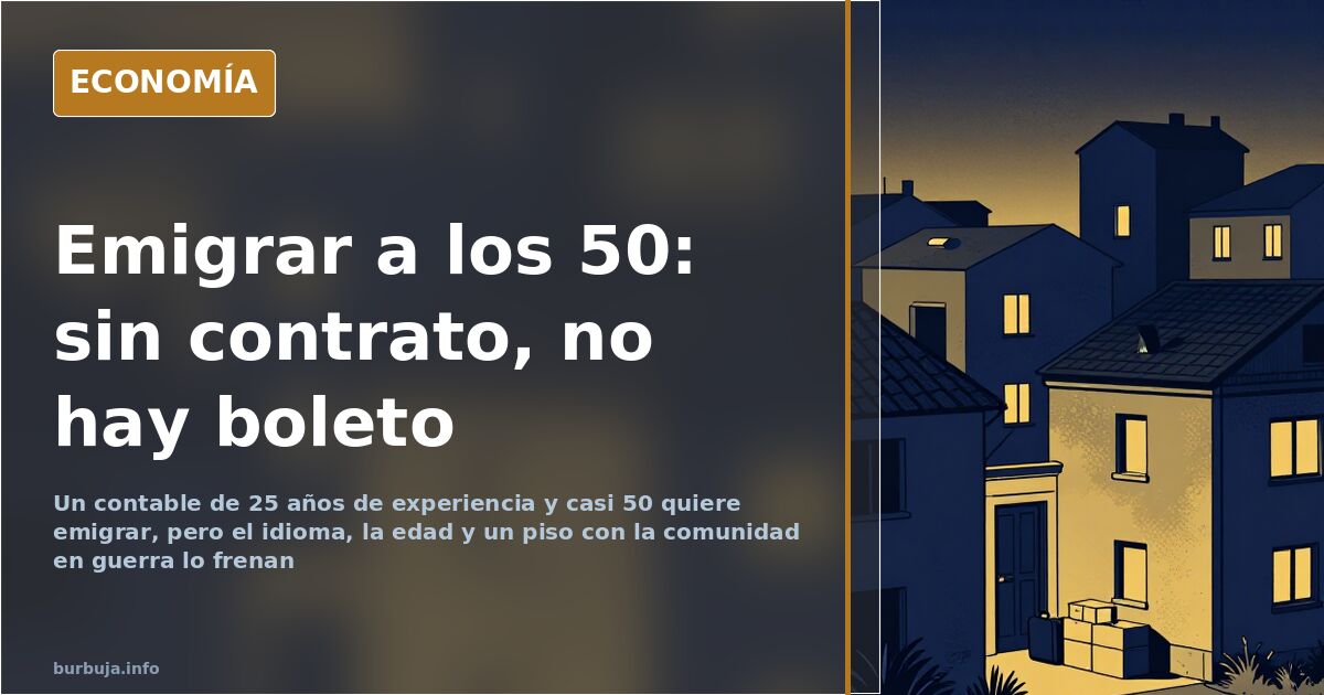 Maletas y cajas de mudanza junto al portal de un bloque de viviendas, imagen de emigrar a los 50 con el piso sin vender