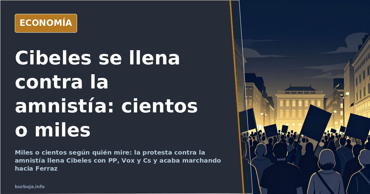 Vista aérea de la plaza de Cibeles de Madrid llena de manifestantes durante la protesta contra la amnistía