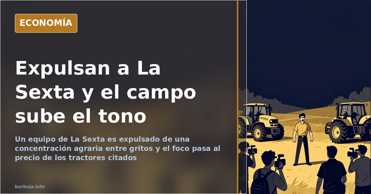 Concentración de agricultores y ganaderos durante una protesta agraria