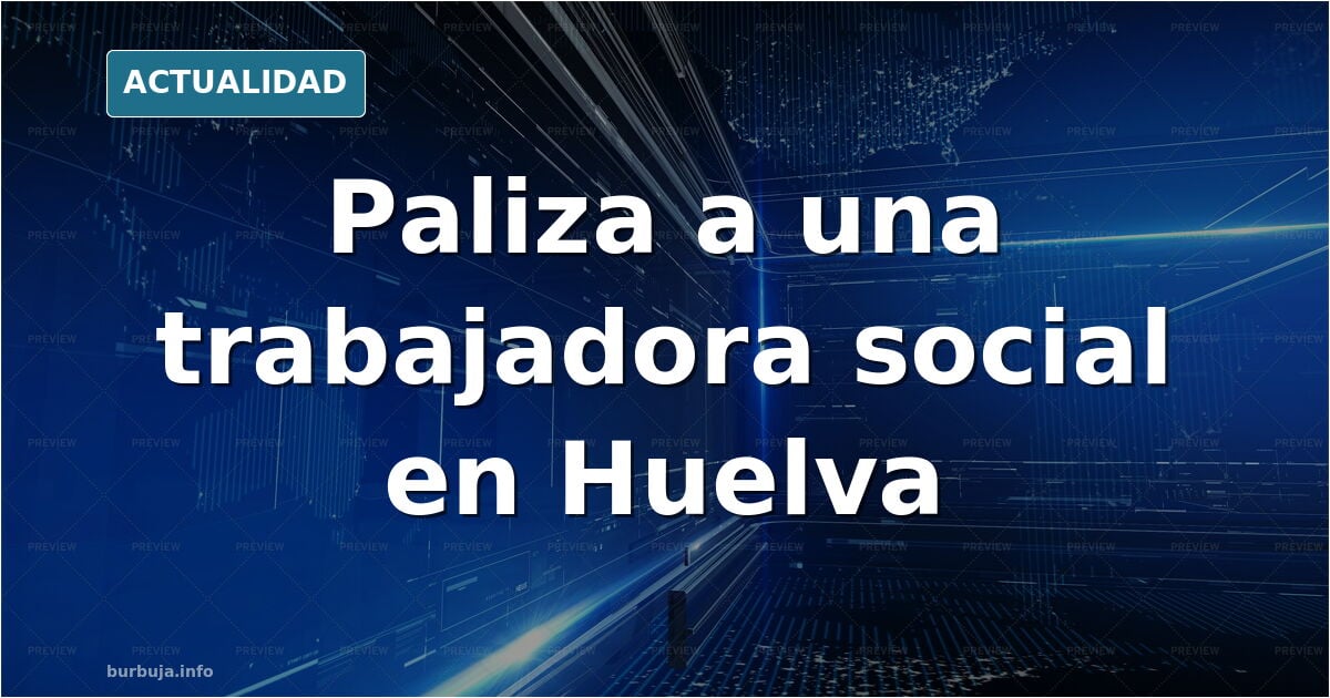Interior de un centro de menores con pasillo vacío y puerta entreabierta bajo luz natural
