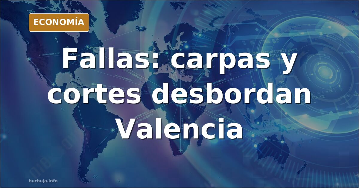 Calle de Valencia ocupada por una carpa fallera con mesas y sillas, junto a un garaje bloqueado y coches esperando