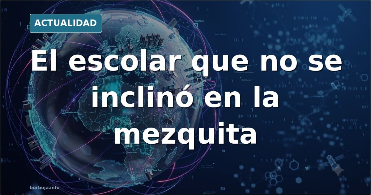 Grupo escolar en una mezquita mientras un adulto muestra la postura de oración y un niño permanece de pie sin imitarla