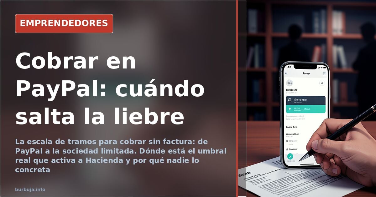 Pantalla de ordenador con la interfaz de PayPal y una tarjeta bancaria junto al teclado, simbolizando los ingresos de freelan