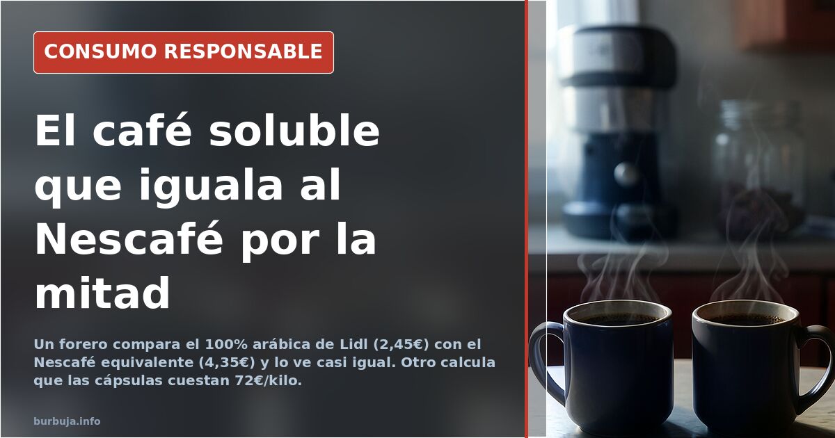 Tarro de café soluble 100% arábica junto a una taza humeante sobre una mesa de cocina