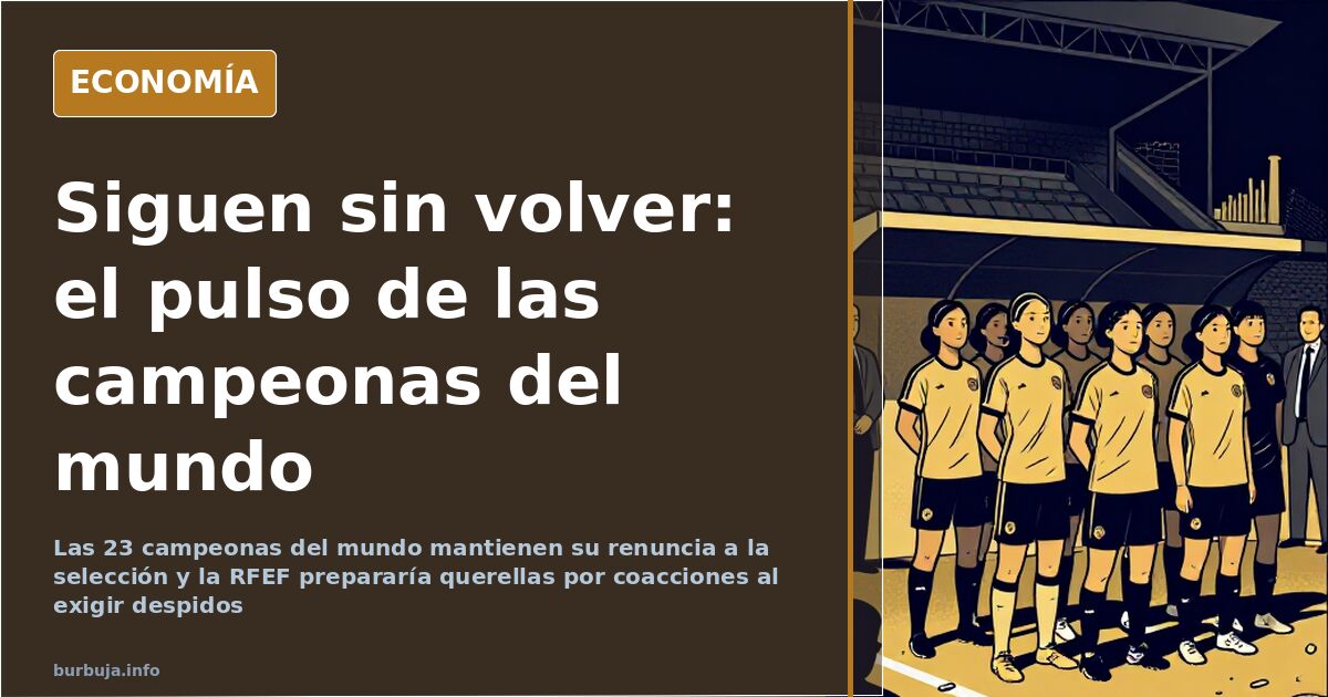 Jugadoras de la selección española femenina formadas sobre el césped antes de un partido internacional