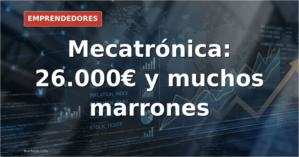 Técnico de mantenimiento industrial revisando cuadros eléctricos junto a una línea de producción en una fábrica