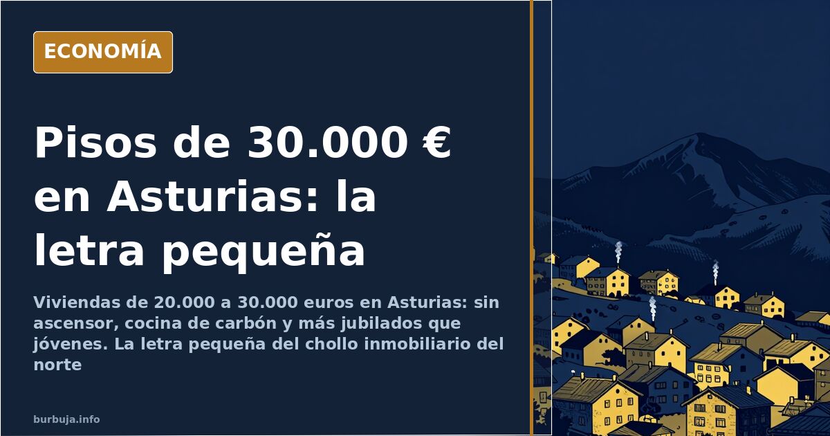 Casas de piedra baratas en un valle de Asturias con montañas al fondo y niebla baja entre los tejados