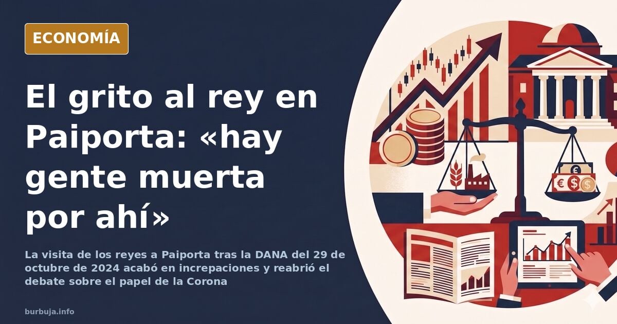 Comitiva oficial avanzando entre vecinos con palas y barro en las calles de Paiporta tras la DANA