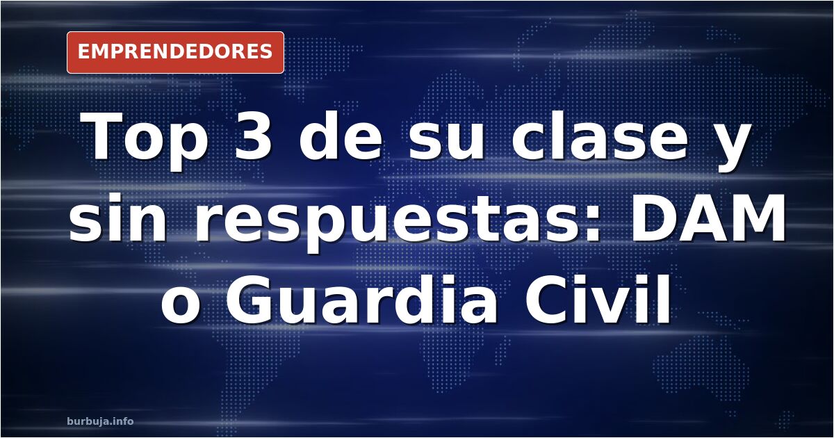 Joven con titulación DAW frente a un portátil, ante la encrucijada laboral entre DAM y las oposiciones a la Guardia Civil