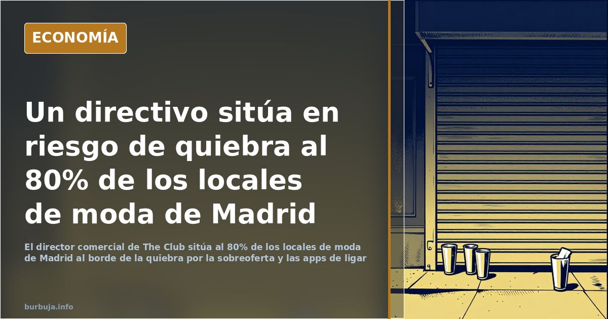 Vasos de plástico y copas sobre la barra de un local nocturno