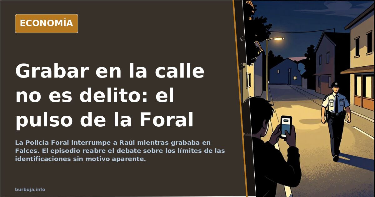 Agente de la Policía Foral de Navarra junto a un comunicador que graba en la vía pública de Falces