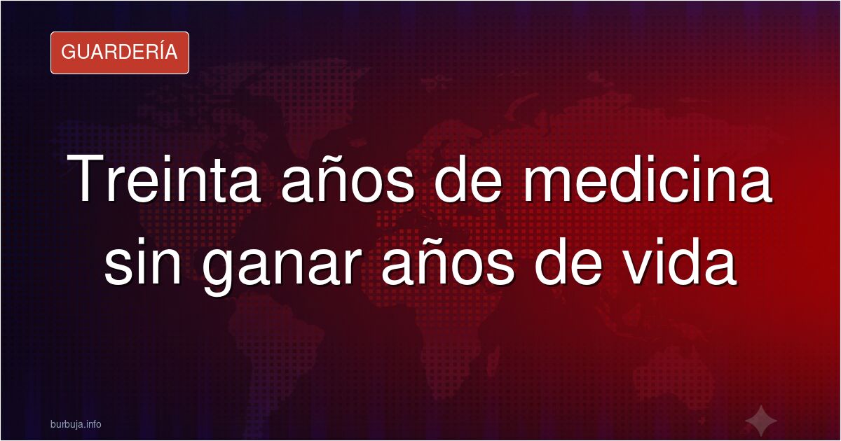 Estetoscopio y cajas de medicamentos sobre una bata blanca: avance de la medicina frente a la esperanza de vida estancada