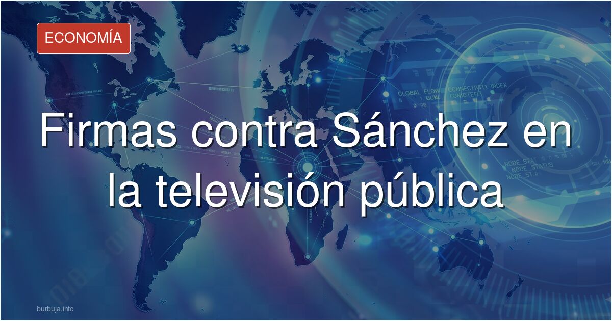 Trabajadores de TVE durante la recogida de firmas contra Sánchez en la sede de RTVE