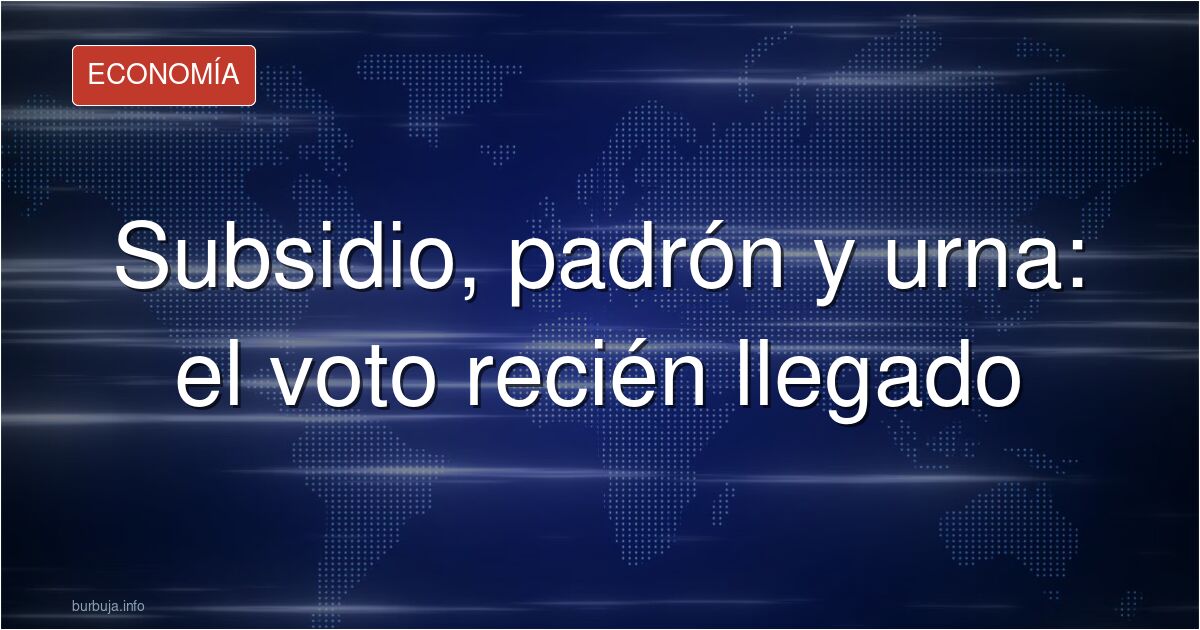Urna y papeletas en un colegio electoral español, símbolo del voto migrante y del debate sobre subsidios e inmigración
