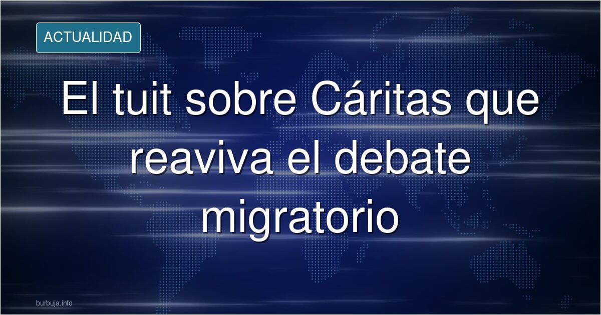 Mujer mostrando a cámara lo que, según un tuit, le han dado en Cáritas
