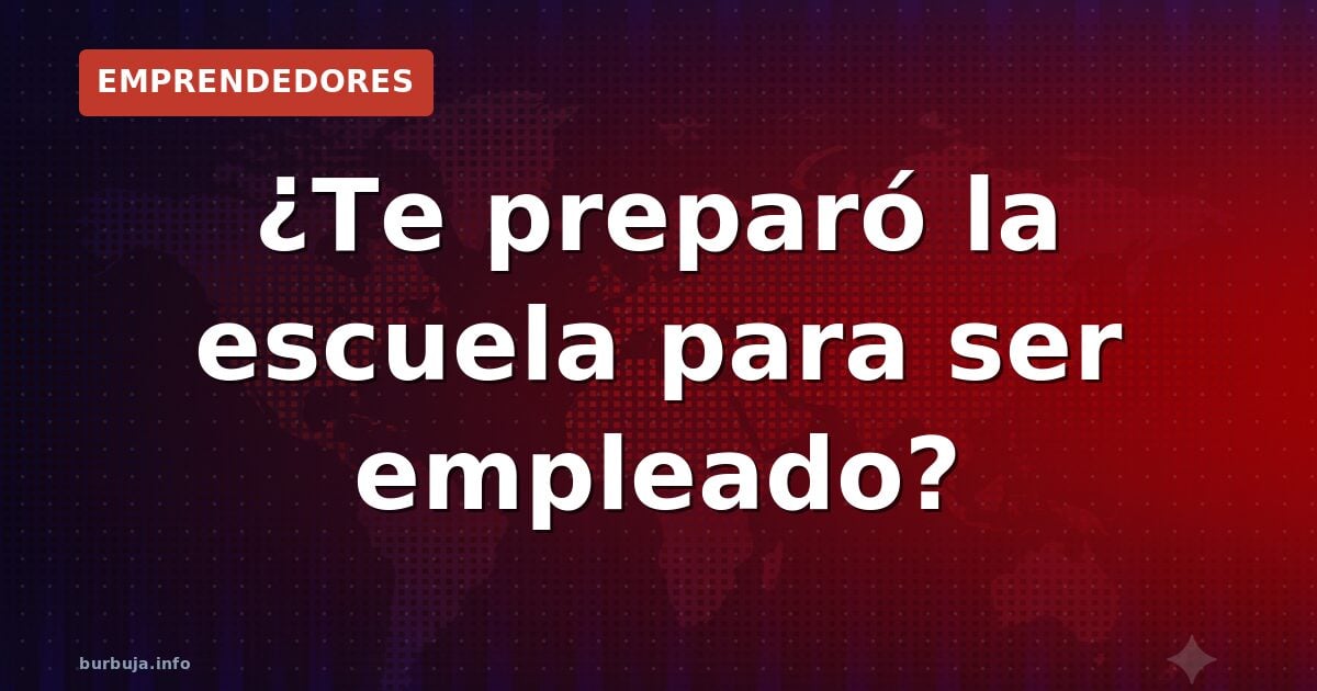 Aula con pizarra llena de fórmulas frente a una pantalla con gráficos financieros y apuntes de educación financiera