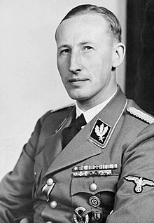 220px-Bundesarchiv_Bild_146-1969-054-16%2C_Reinhard_Heydrich.jpg