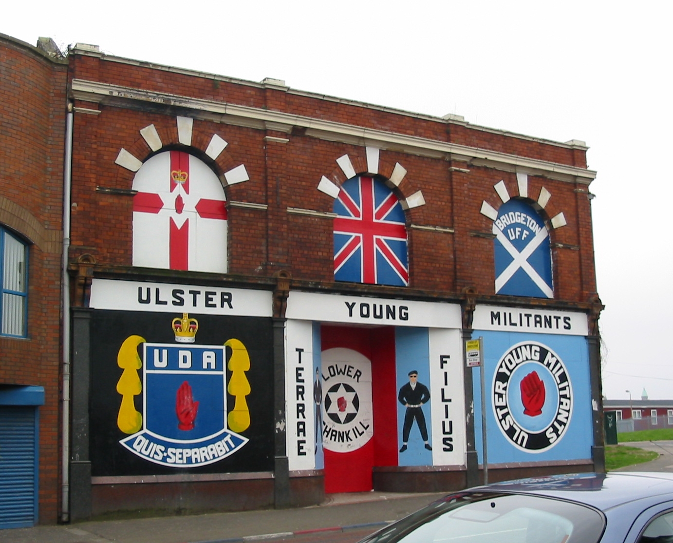 UDA_mural_in_Shankill,_Belfast.jpg