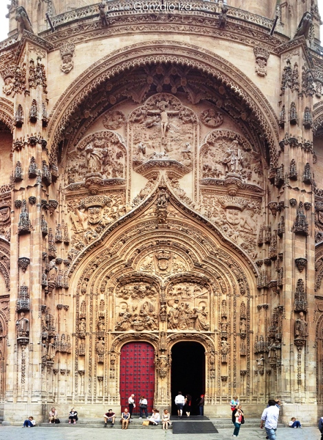 Catedral-de-Salamanca-y-su-astronauta-10-chalo84.jpg