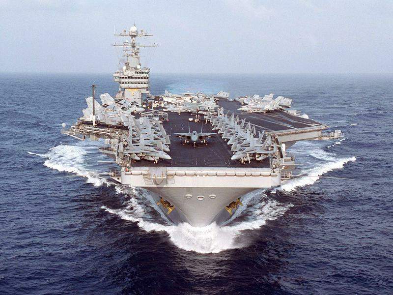 USS_Dwight_Eisenhower_2.jpg
