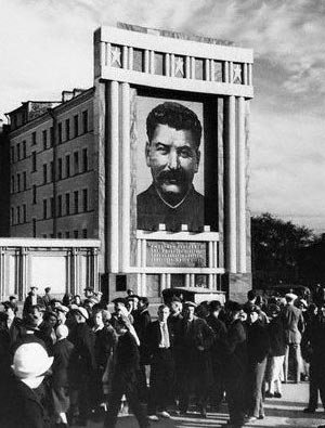 Stalincult.jpg