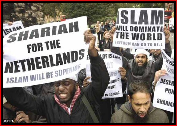 Britain_Muslims_Sharia_For_The_Netherlands_3.jpg