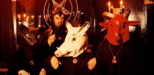 la magia satánica en la iglesia de satanás