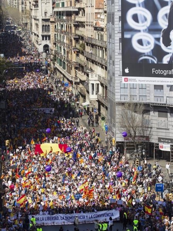 manifestacion-plataforma-societat-civil-catalana-1489930644520.jpg