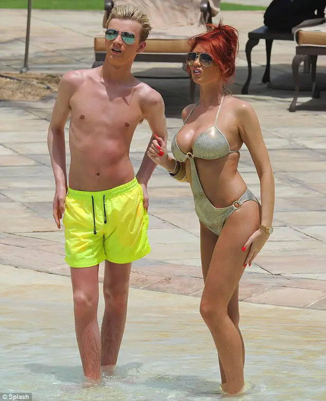Feeling hot: The red haired celebrity definitely appeared to have a larger cup size than she has in the past